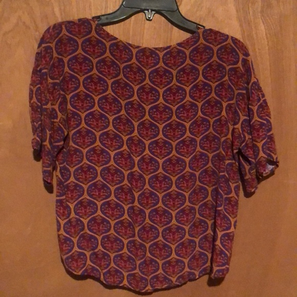 Forever 21 blouse - Picture 2 of 2